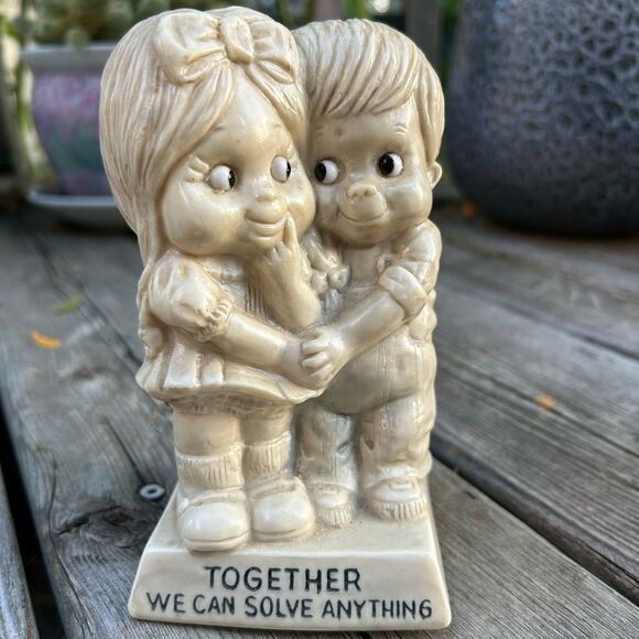 VINTAGE 1970 W&R BERRIES FIGURE "Together WE CAN SOLVE Anything" - Picture 1 of 15